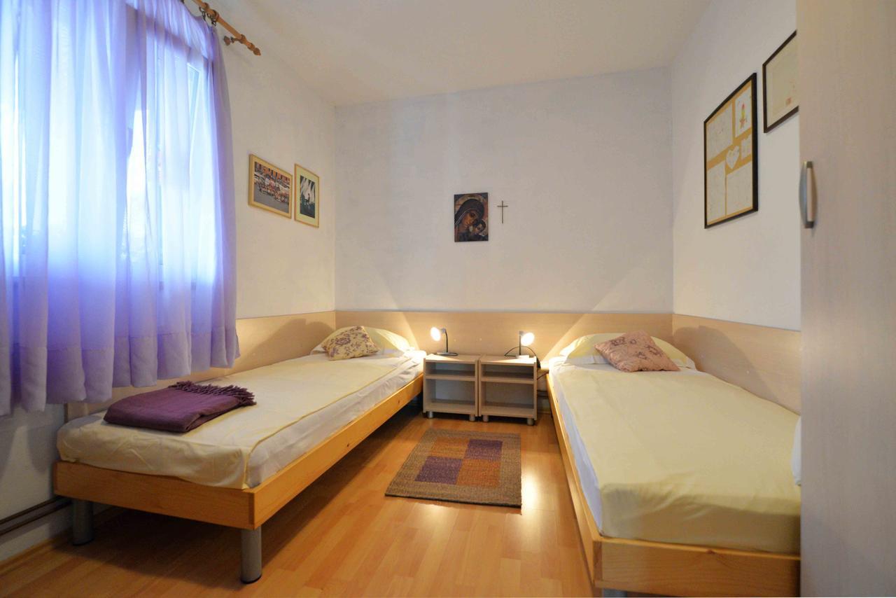 Holiday Apartment Ivan Murter Bagian luar foto